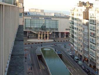 Ramada Oostende Bagian luar foto